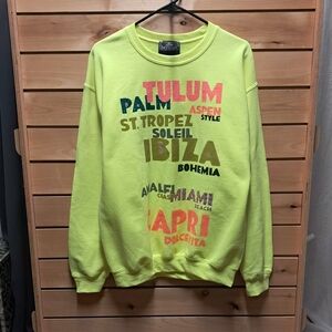 Alla Berman Global Jetsetter Sweatshirt Size M NWT